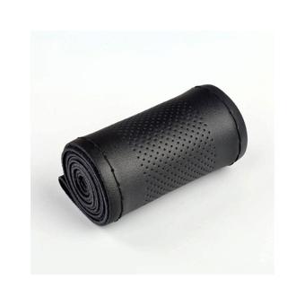 Husa volan auto cu ac si ata imitatie piele perforata marime M 37-38 cm negru Cod: WK-1001
