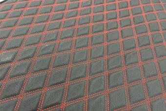 Covor auto imitatie piele romb dedicat Mercedes Vito /Mercedes Viano 2003-2014  Cod:MO0092 - COV02 Negru cusatura Rosie