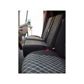 Huse auto compatibile Mercedes Sprinter III 2018-> 2+1 cu decupaj cotiera Premium Imitatie Piele Romb