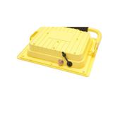 Lampa de lucru LED portabila 40W, 8000K cu acumulator LifePO4 2x6000mAh telecomanda si cadru stativ IP67 Breckner Germany Cod: BK79651