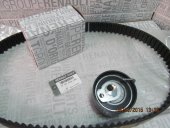 KIT DISTRIBUTIE LOGAN / SANDERO  1.2 16V   66776R (745) U